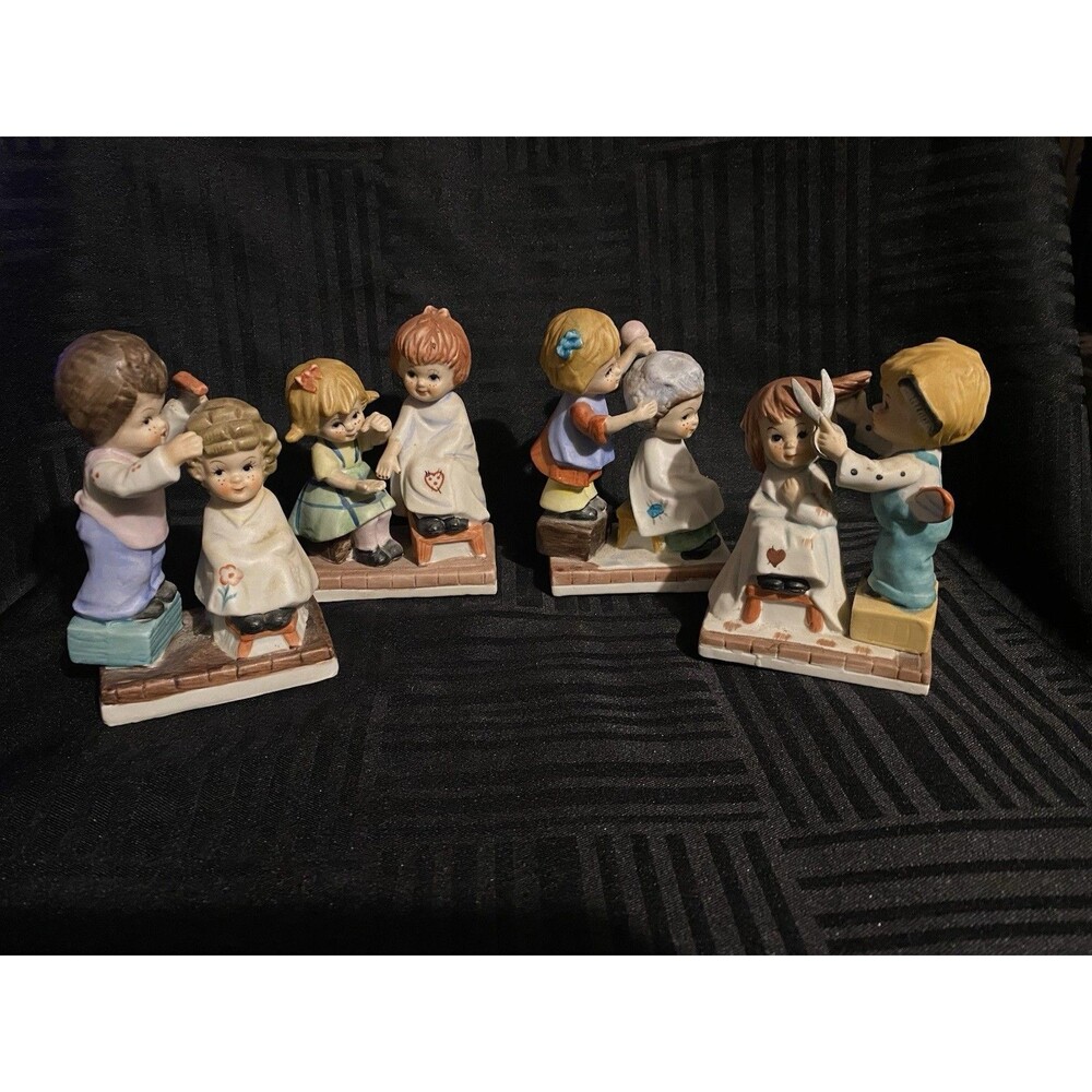 Vintage Brinn Beauty Salon figurines set of 4
